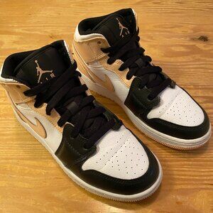 Air Jordan 1 Mid Crimson Tint, 5Y / W 6.5 / EUR  37.5